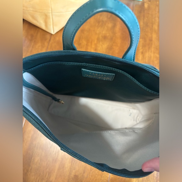 RADLEY London Pocket Essentials Responsible Medium Zip-Top Backpack - Picture 2 of 4